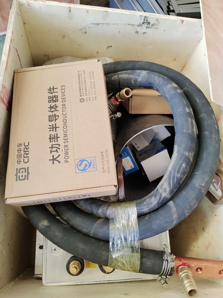  Packaging of water-cooled cables
