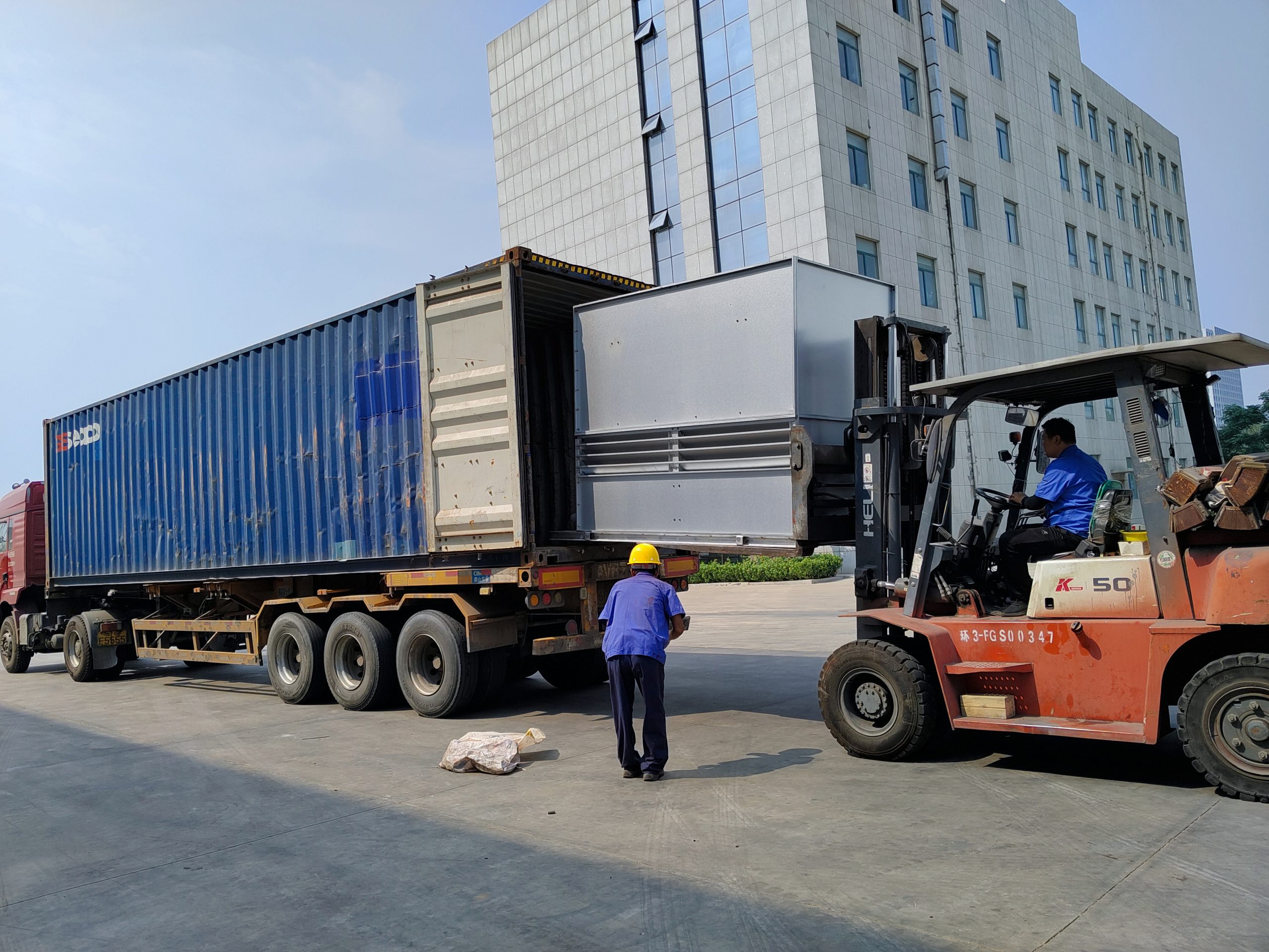 1 ton steel shell furnace shipped to Syria